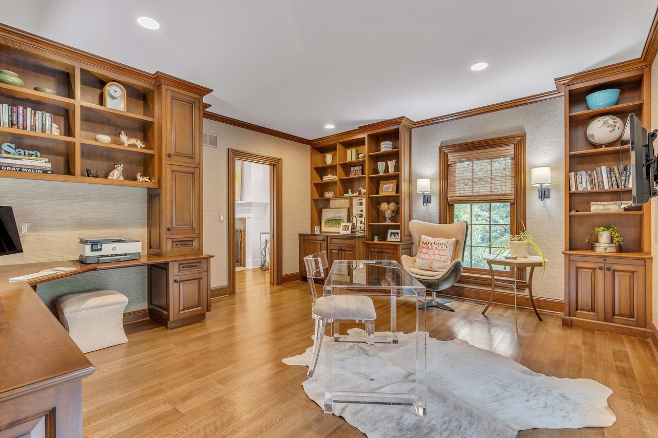 20 Van Beuren Road, Morris Township