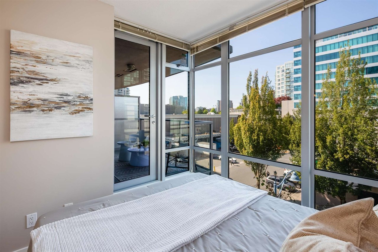 609-7888 Saba Rd