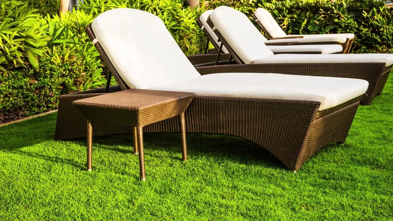 10 Creative Ways to Style Your Garden Sun Lounger in Cocoa Beach