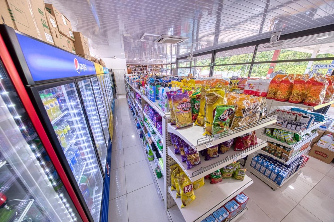 Ventanas Gas Station