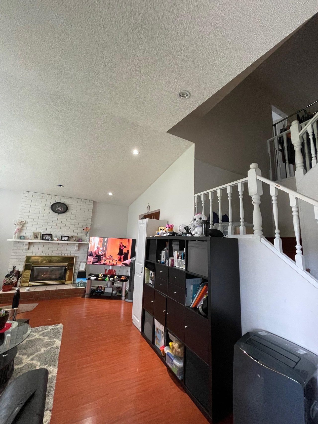965 Hoy St