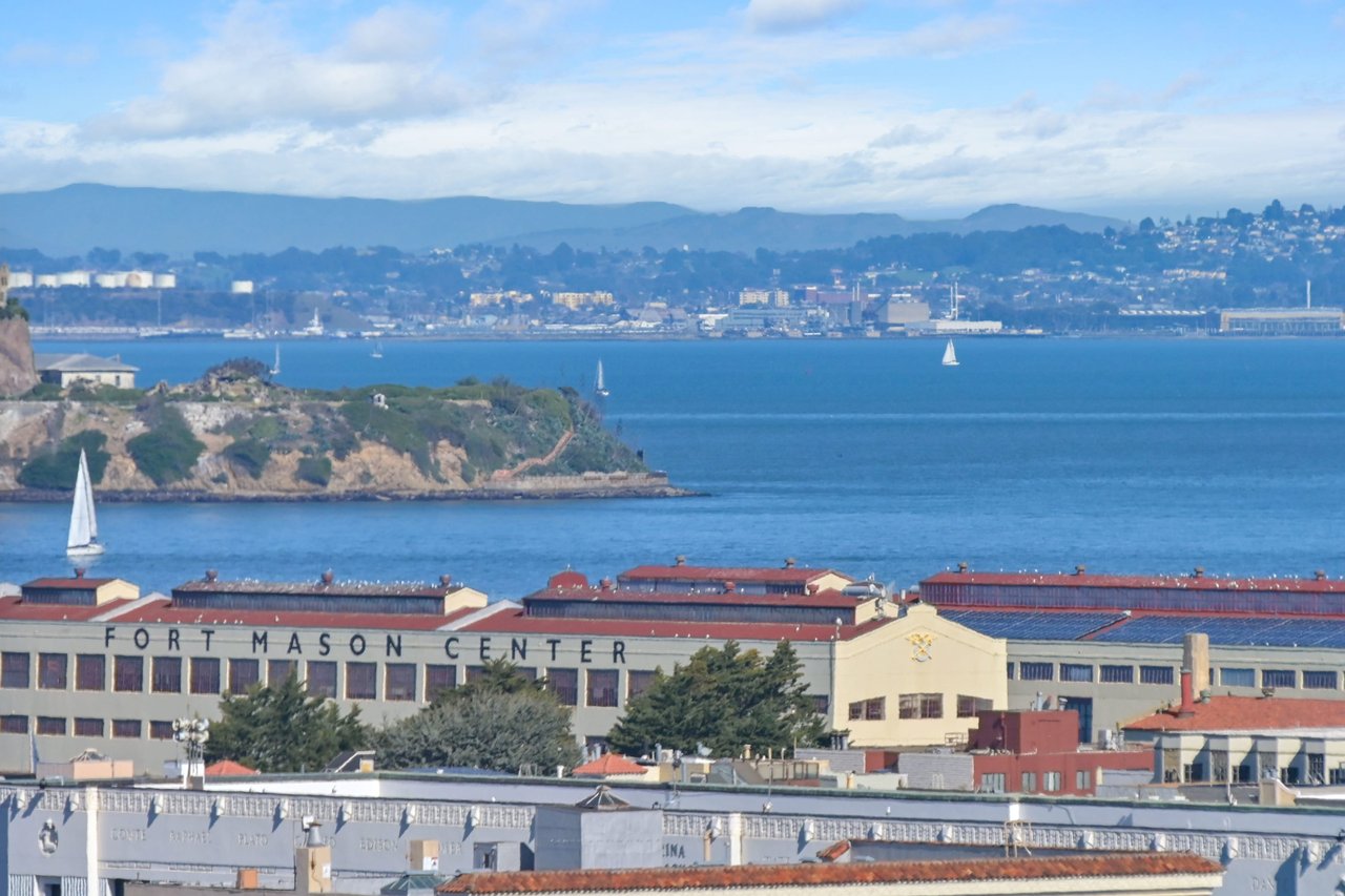Renovated Three Bedroom Cow Hollow Condo