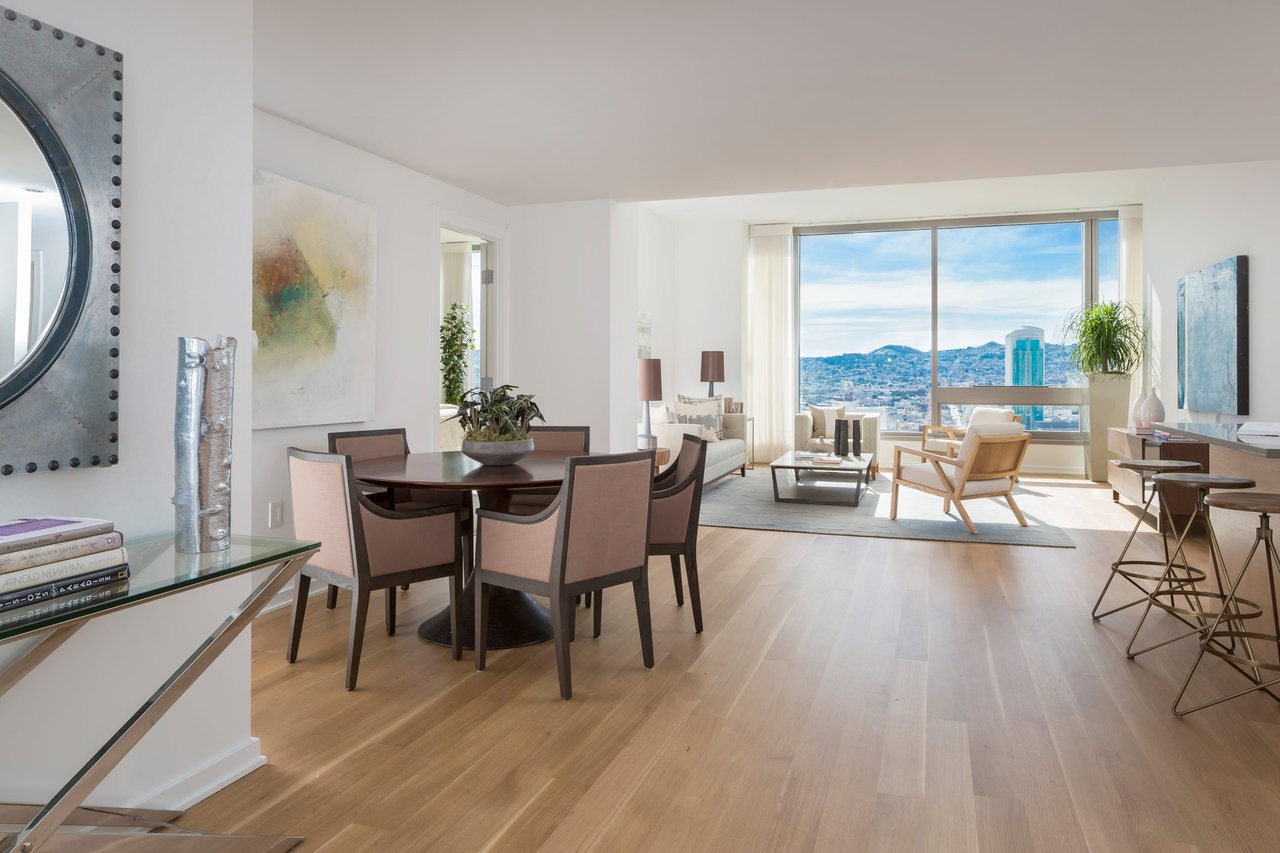 The Largest Penthouse at One Hawthorne