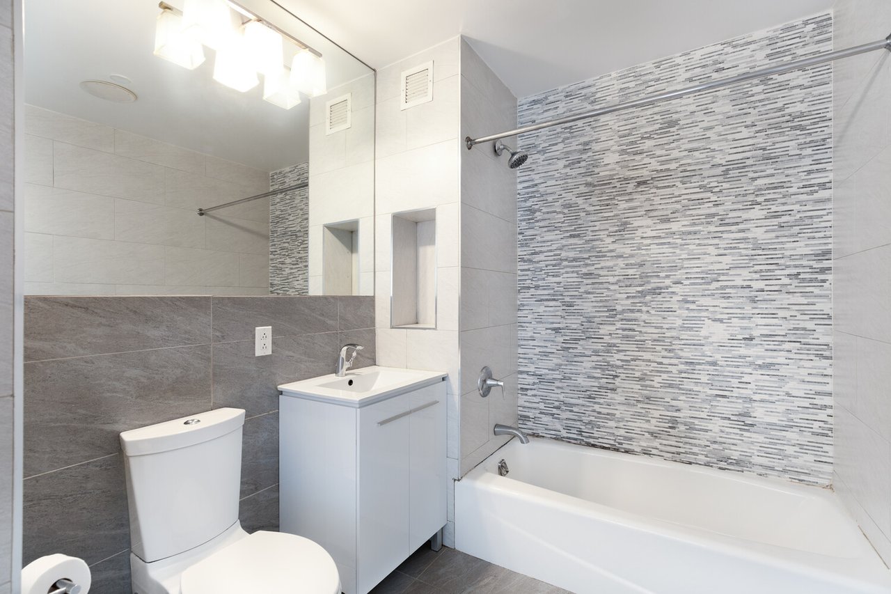 535 Classon Avenue, Apt 204