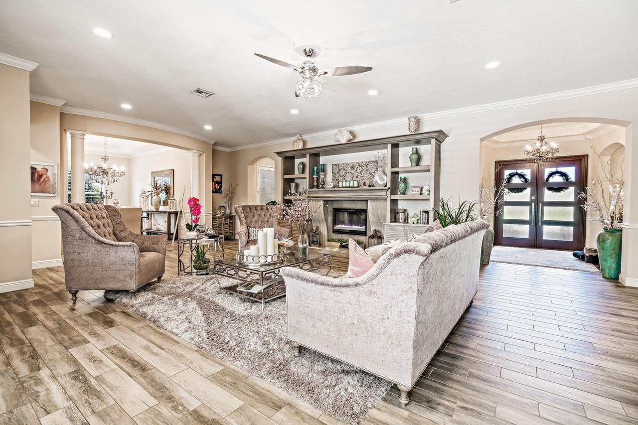 164 Manor Cir