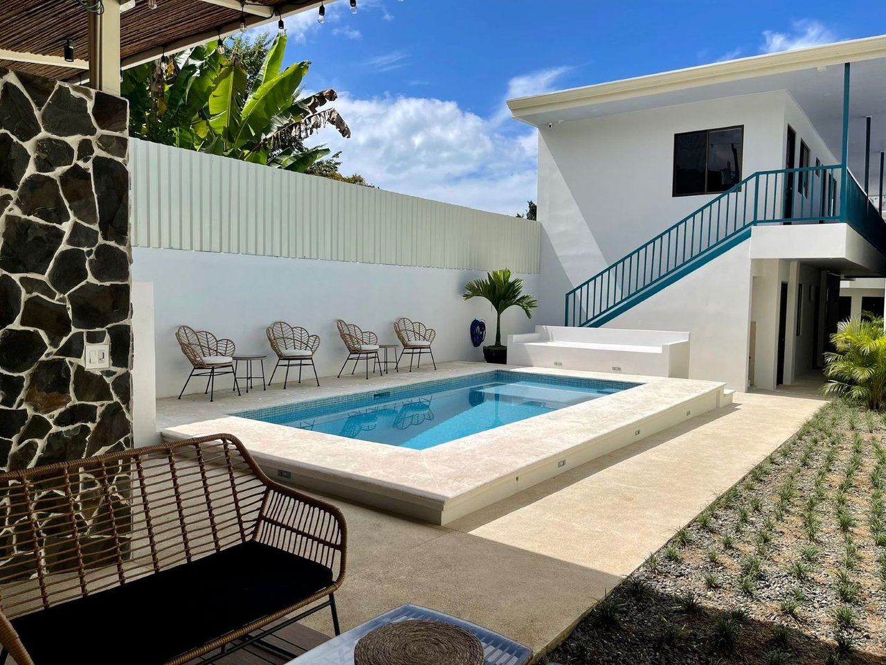 Turnkey Boutique Hotel with Pool, Jaco, Puntarenas