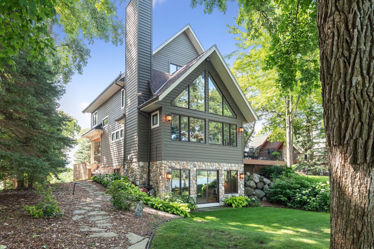 3466 Kings Point Road, Minnetrista