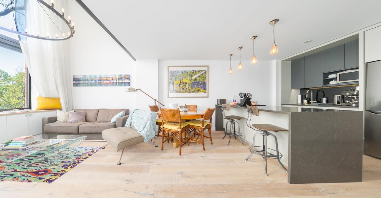 21 South End Avenue, Apt 213