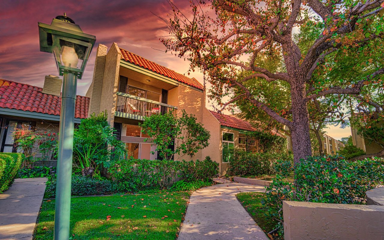 1070 Palo Verde Avenue