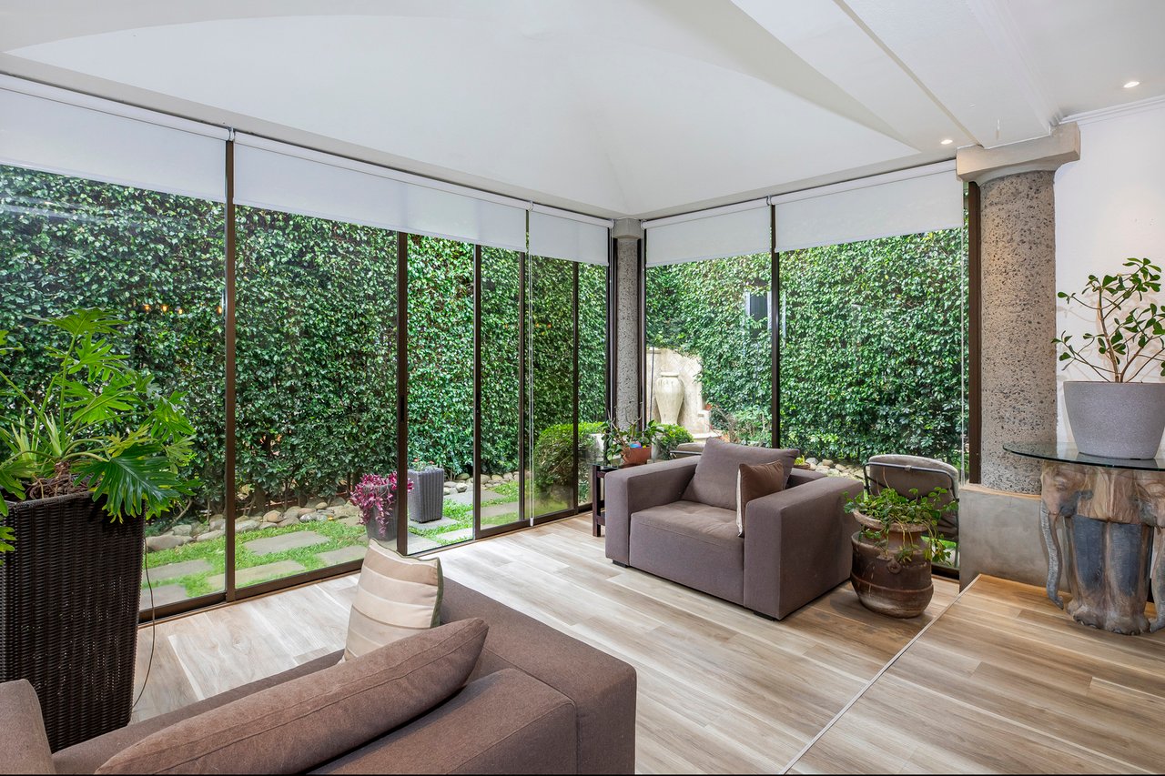 Remodeled Family Condo, Escazu, San Jose