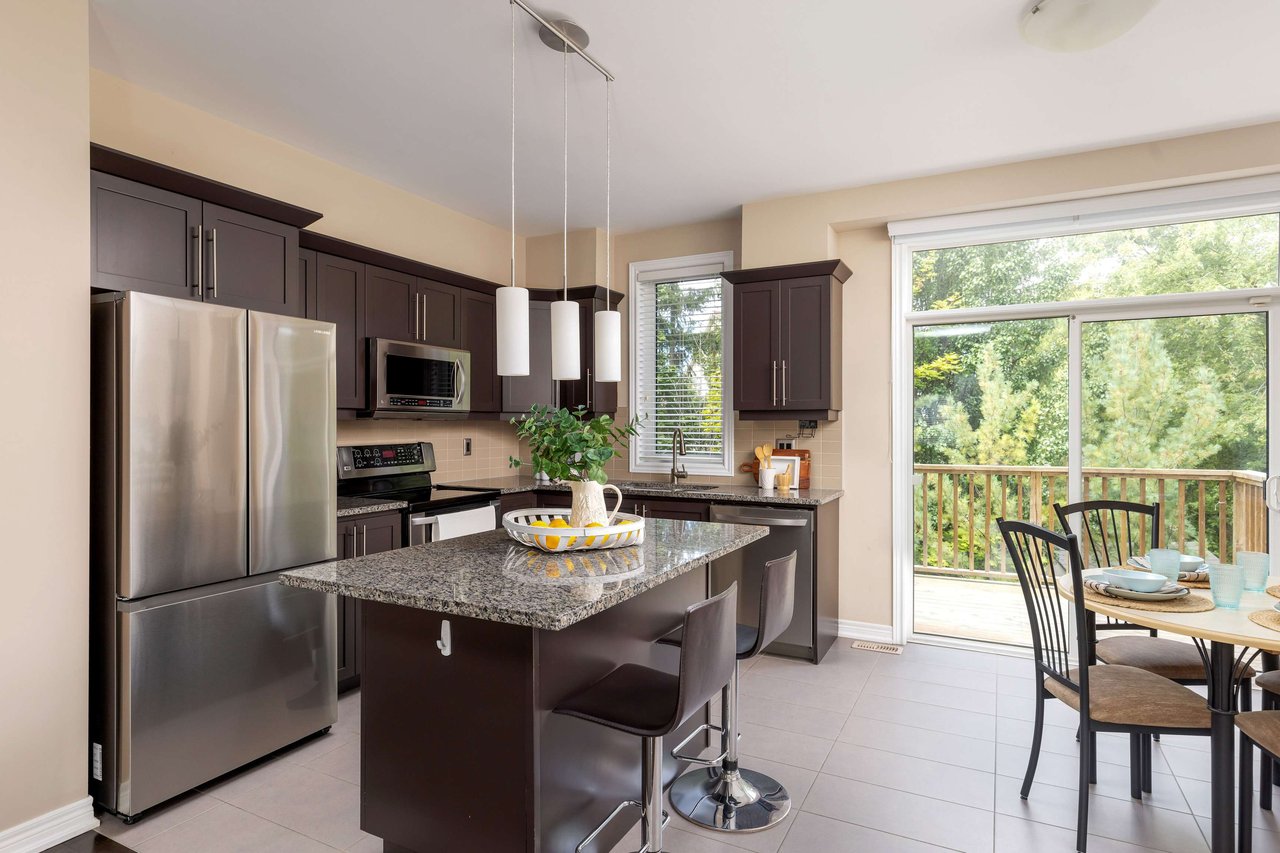 14-4165 Upper Middle Road Unit: 14