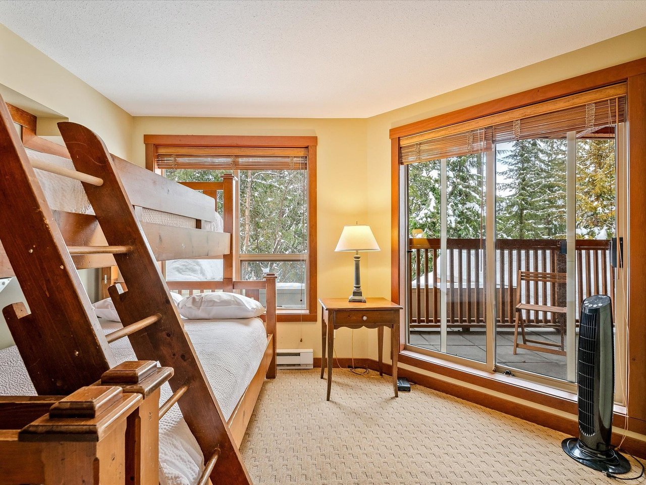 103G2-4653 Blackcomb Wy