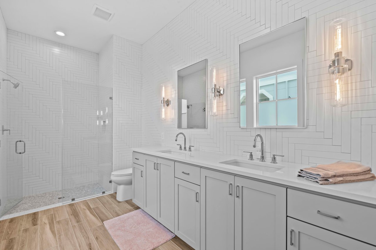 Teakwood Drive ~ Custom Residence