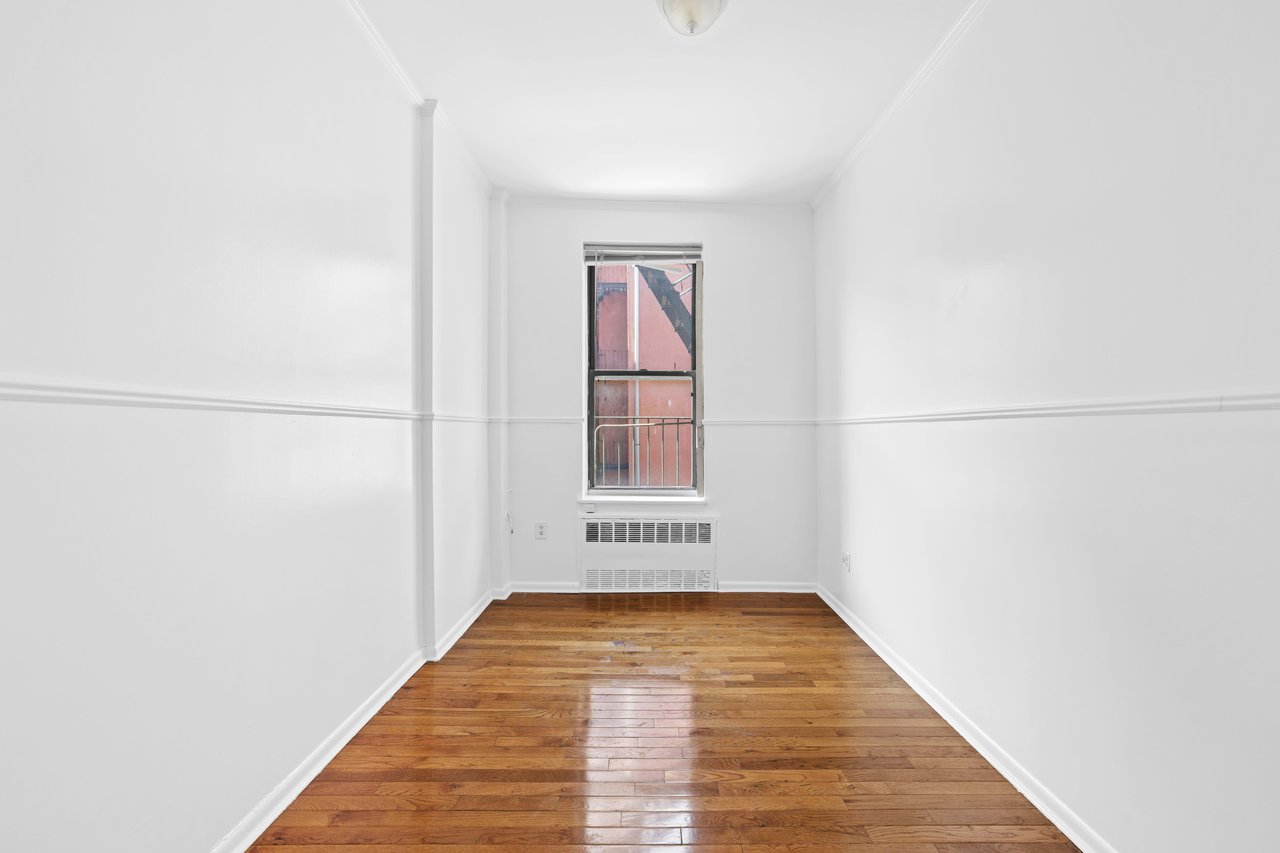 10-12 W 107th St, Unit 4C