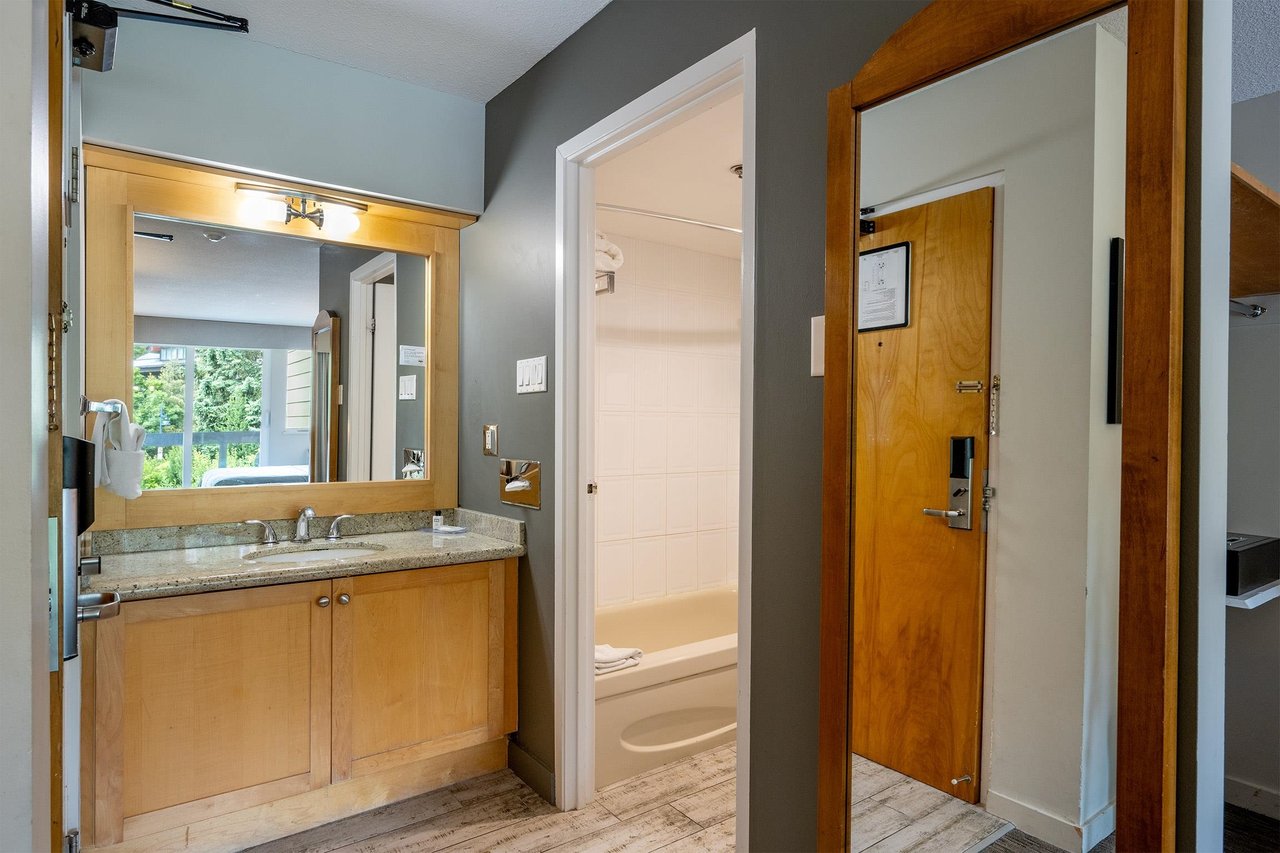 2152-4420 Sundial Pl