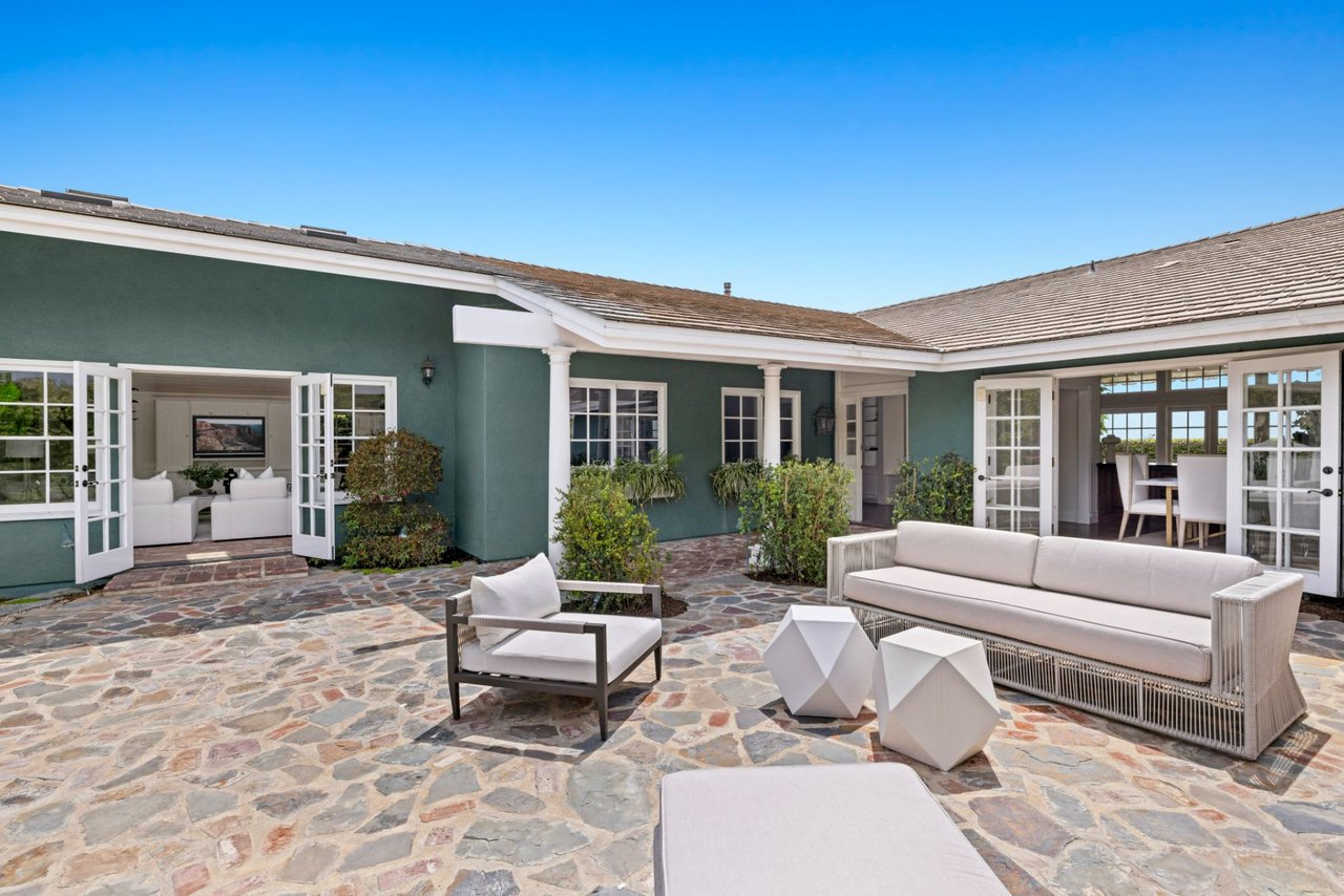 1425 Keel Drive