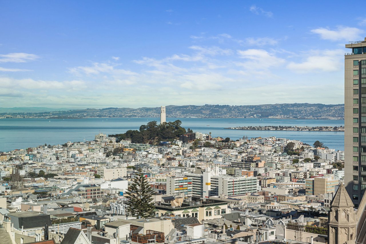 Elegance and Iconic Views on Nob Hill