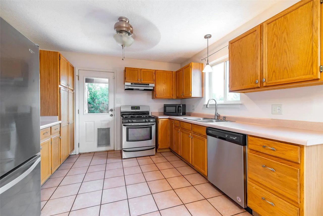 4416 Calle Jaime