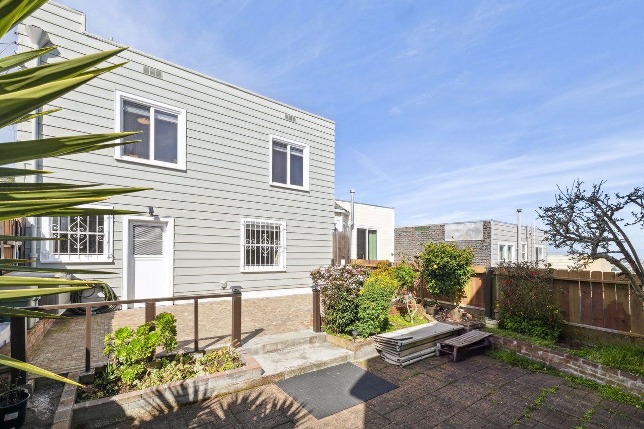 198 Alexander Avenue, Daly City