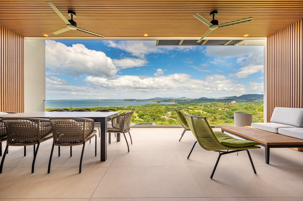 Ocean View Luxury Condo, Conchal, Guanacaste