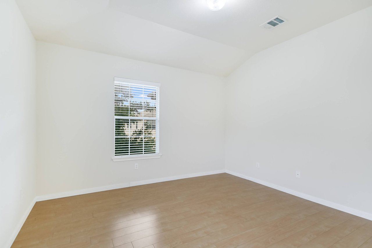1900 Scofield Ridge Pkwy #701