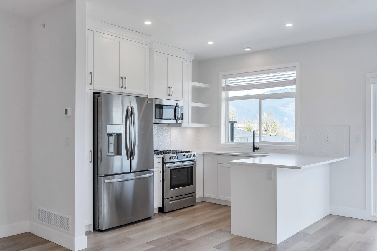 28-43998 Chilliwack Mountain Rd