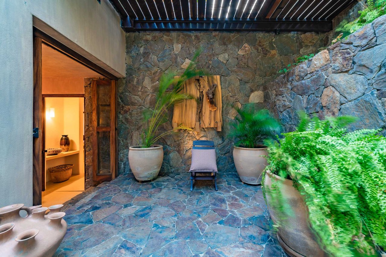 4 bedroom, Single Family Homes, Villa Mactzil, Montecito Beach Village
