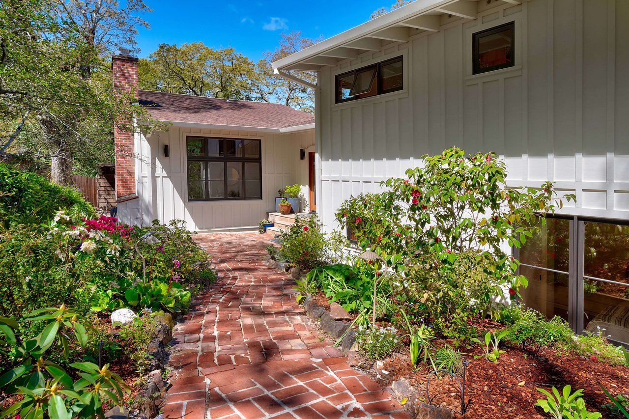 880 Bolinas Road, Fairfax