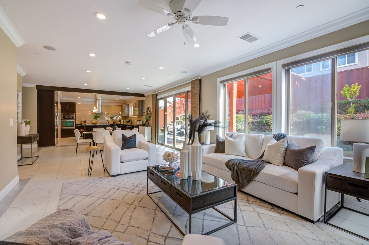 3902 Mars Court