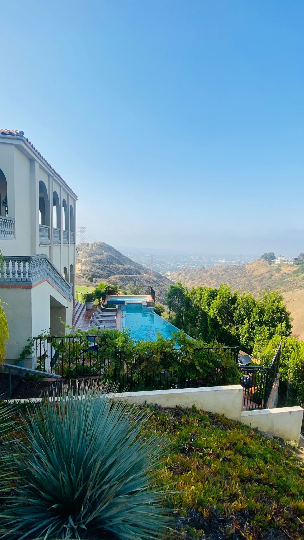 Solar - Holllywood Hills