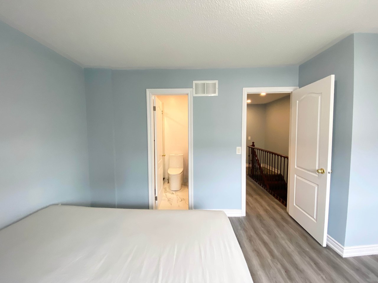 3020 Cedarglen Gate, Unit 42