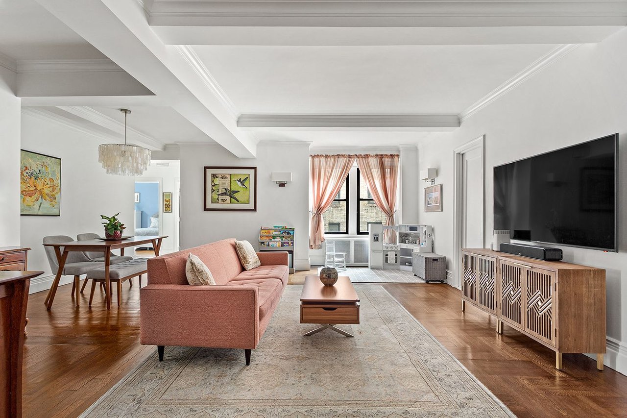 127 West 96th Street Unit 4HJ