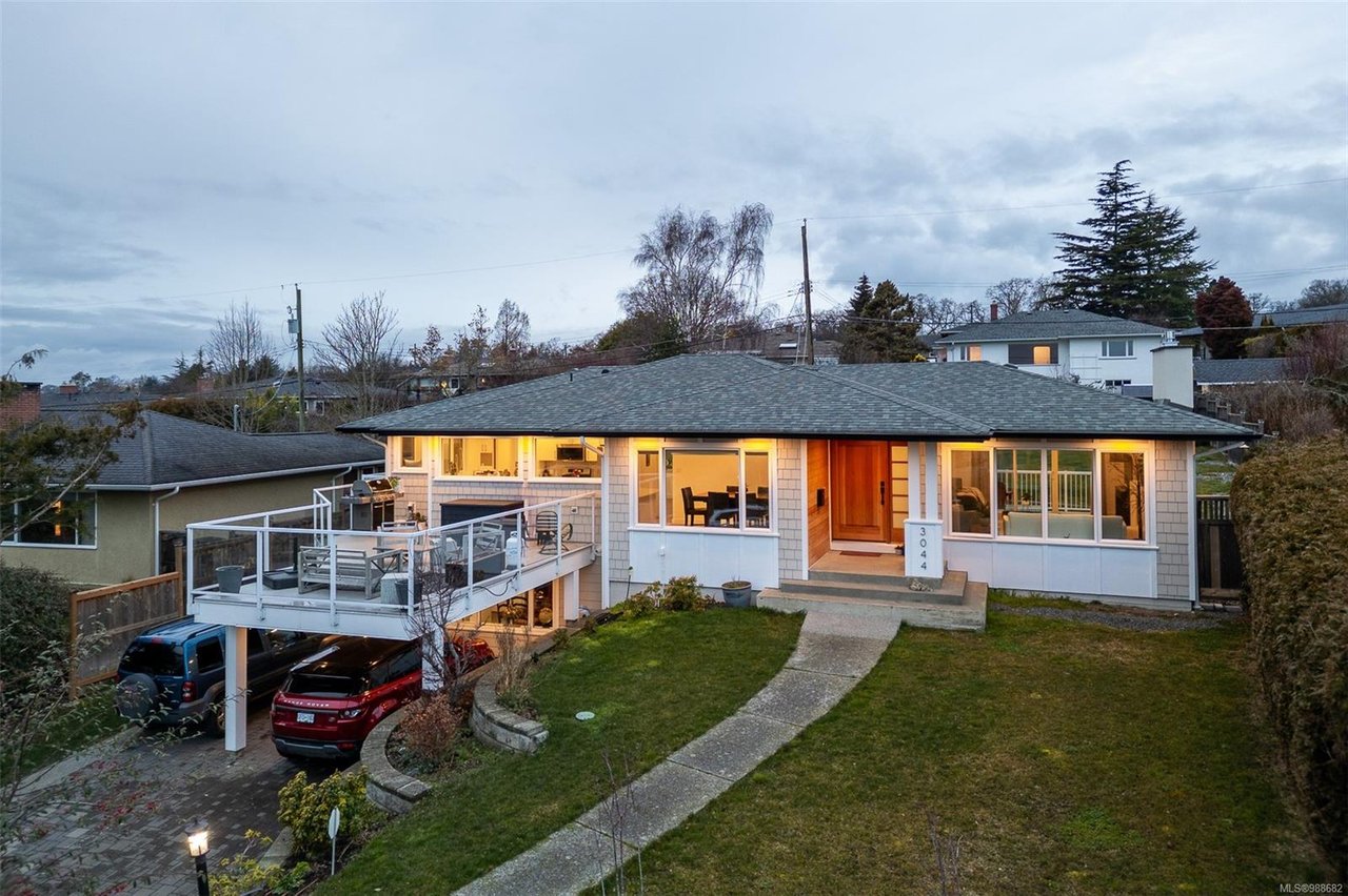 3044 Oakdowne Rd