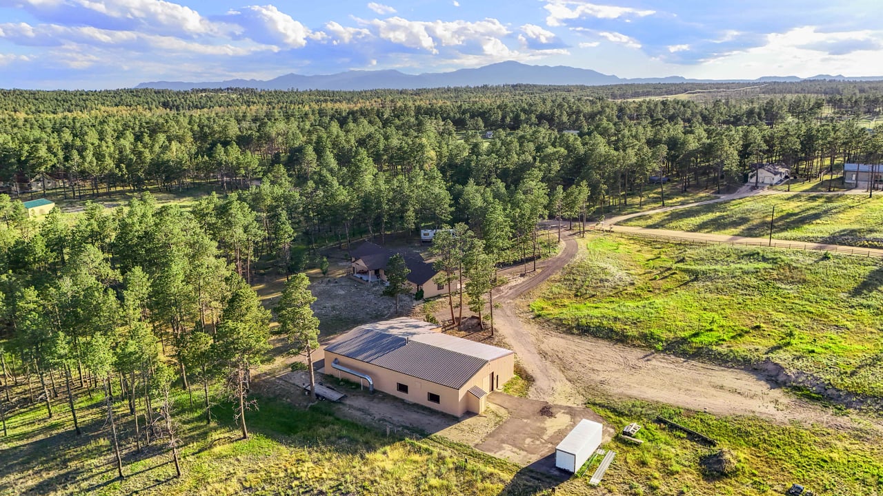 12615 Porcupine Lane