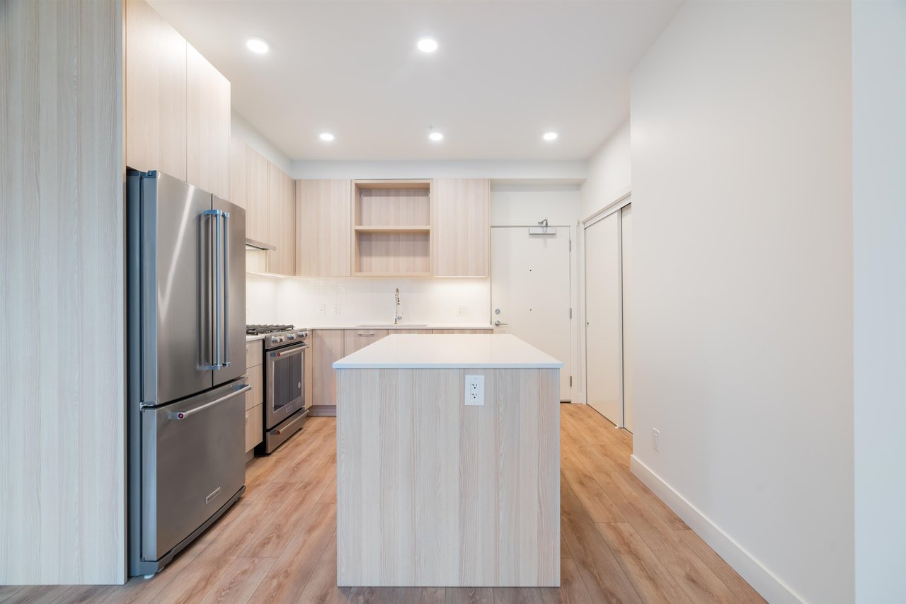 216-735 Anskar Ct