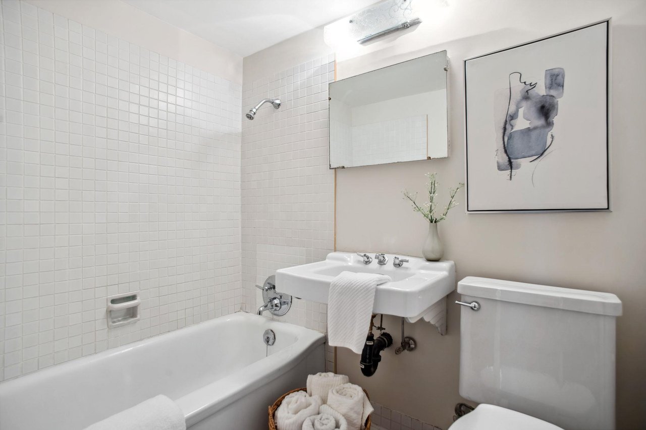 508-1445 Marpole Ave