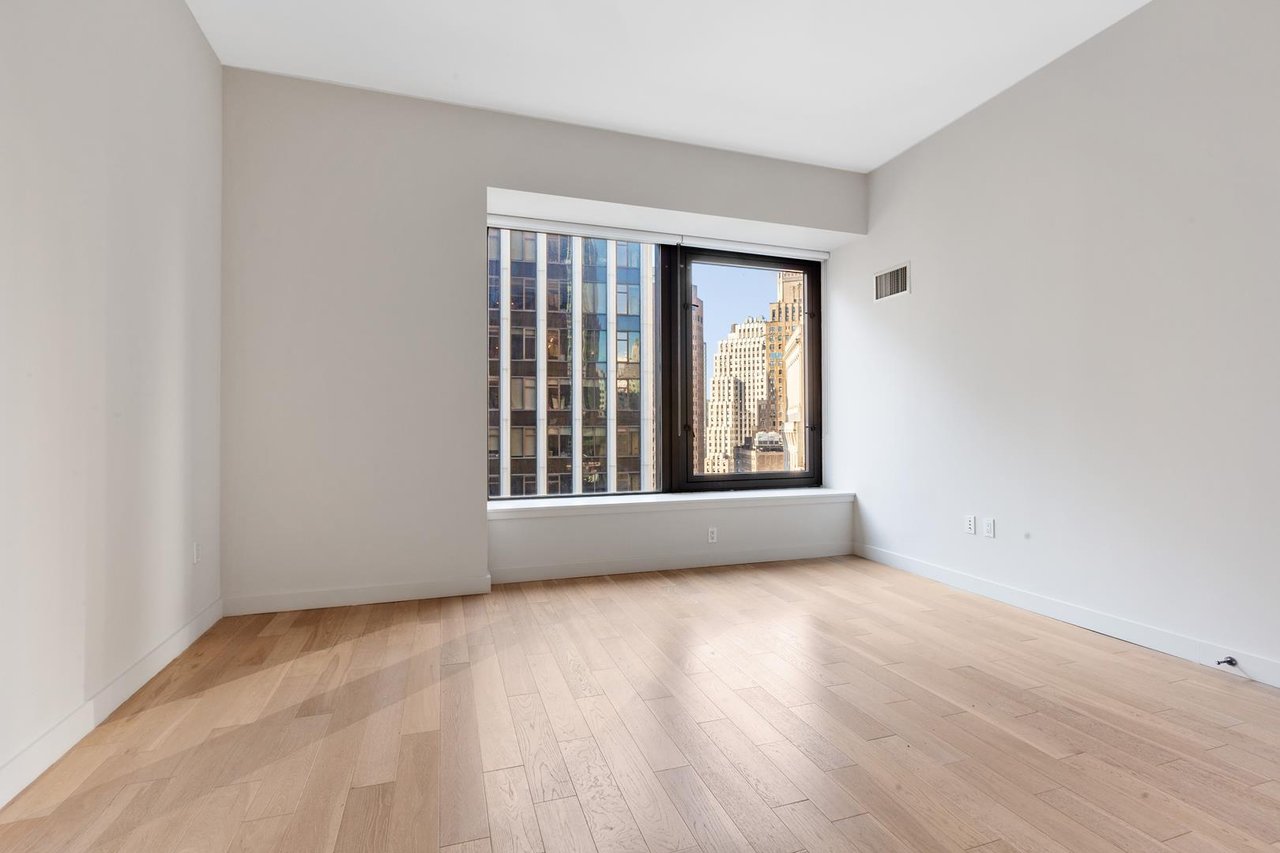 75 Wall Street, Apt 22-F