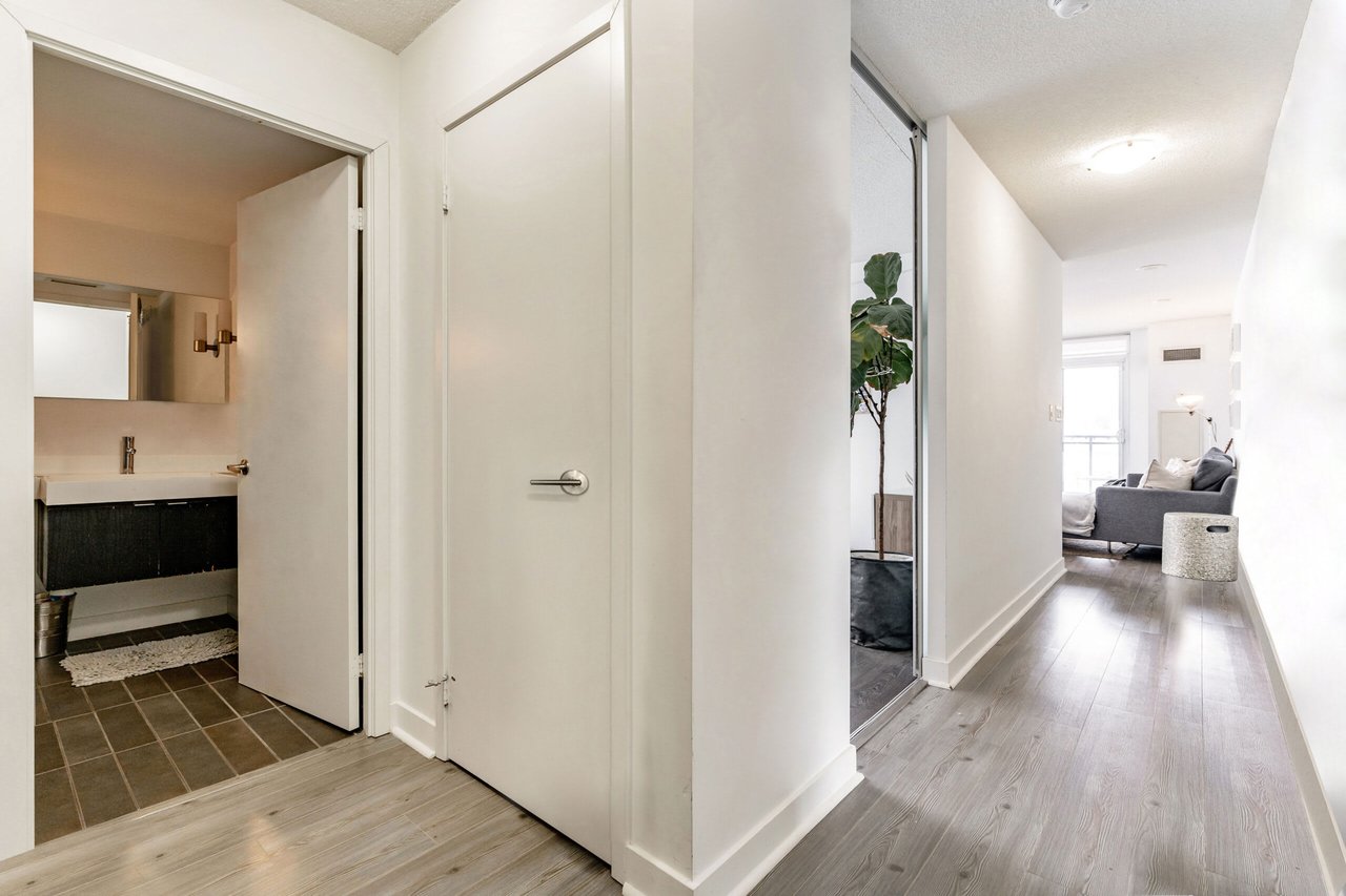 4K Spadina Ave Unit 1703