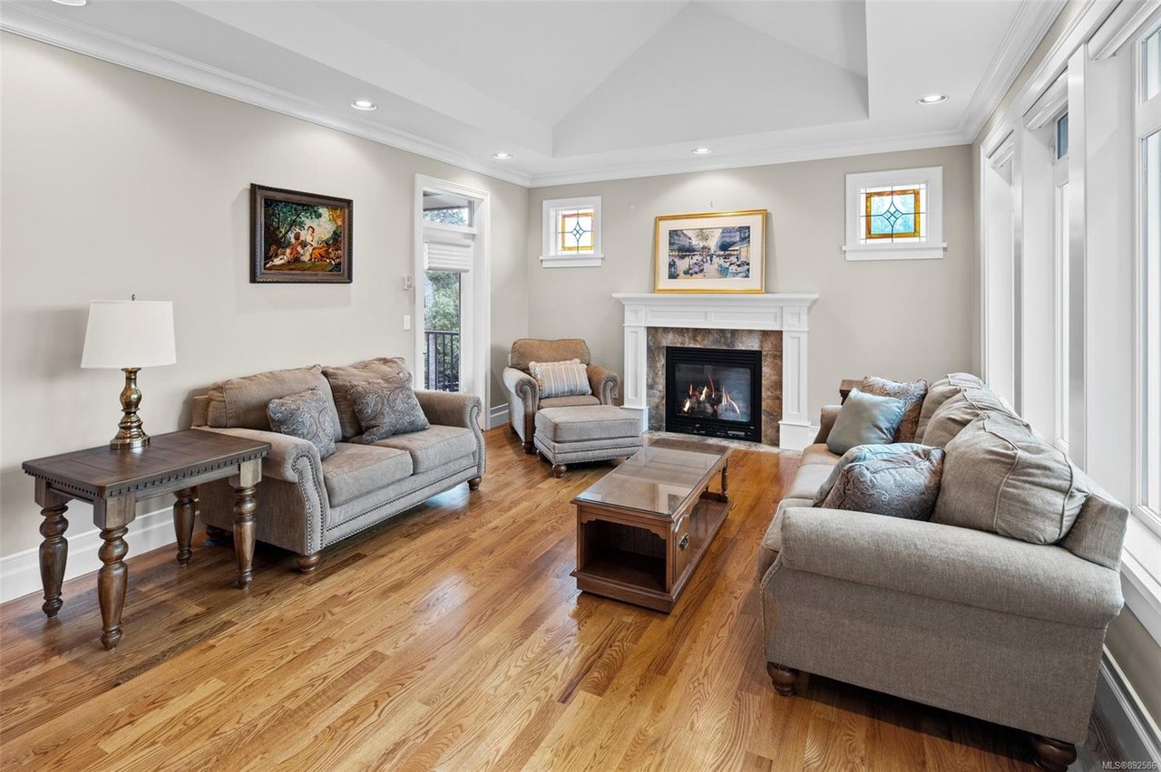 416 Pelican Dr