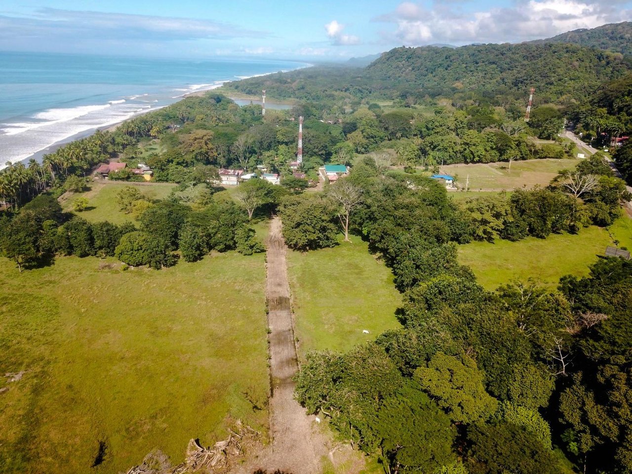 Titled Commercial Development Site, Dominical, Puntarenas