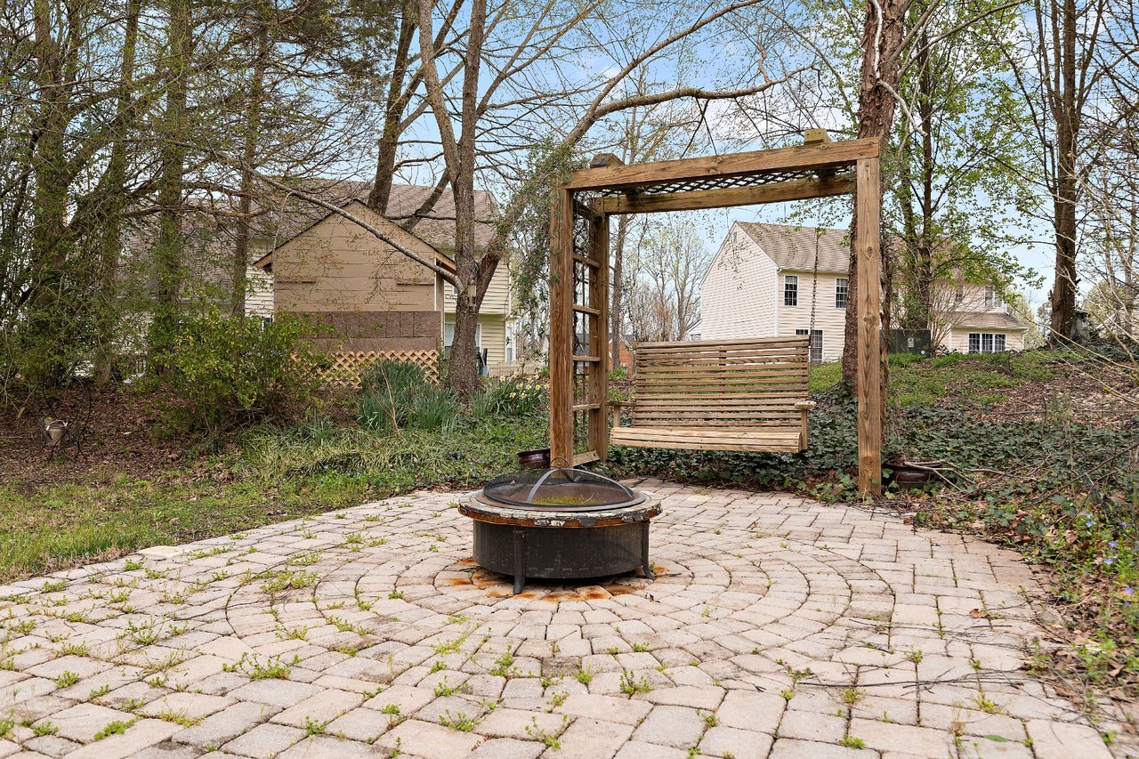 8805 Thornton Heath Drive