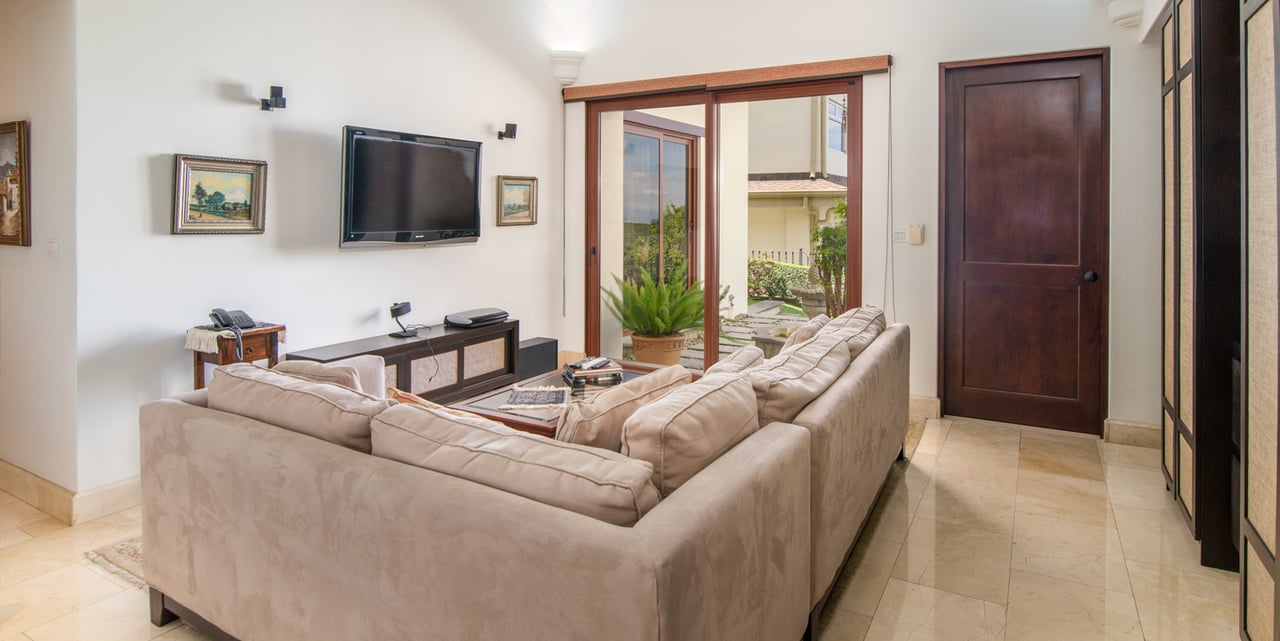 Single Level Bliss Home, Curridabat, San Jose
