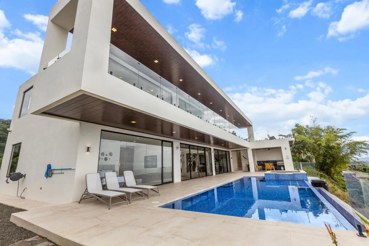 Luxury Ocean View Villa, Jaco, Puntarenas