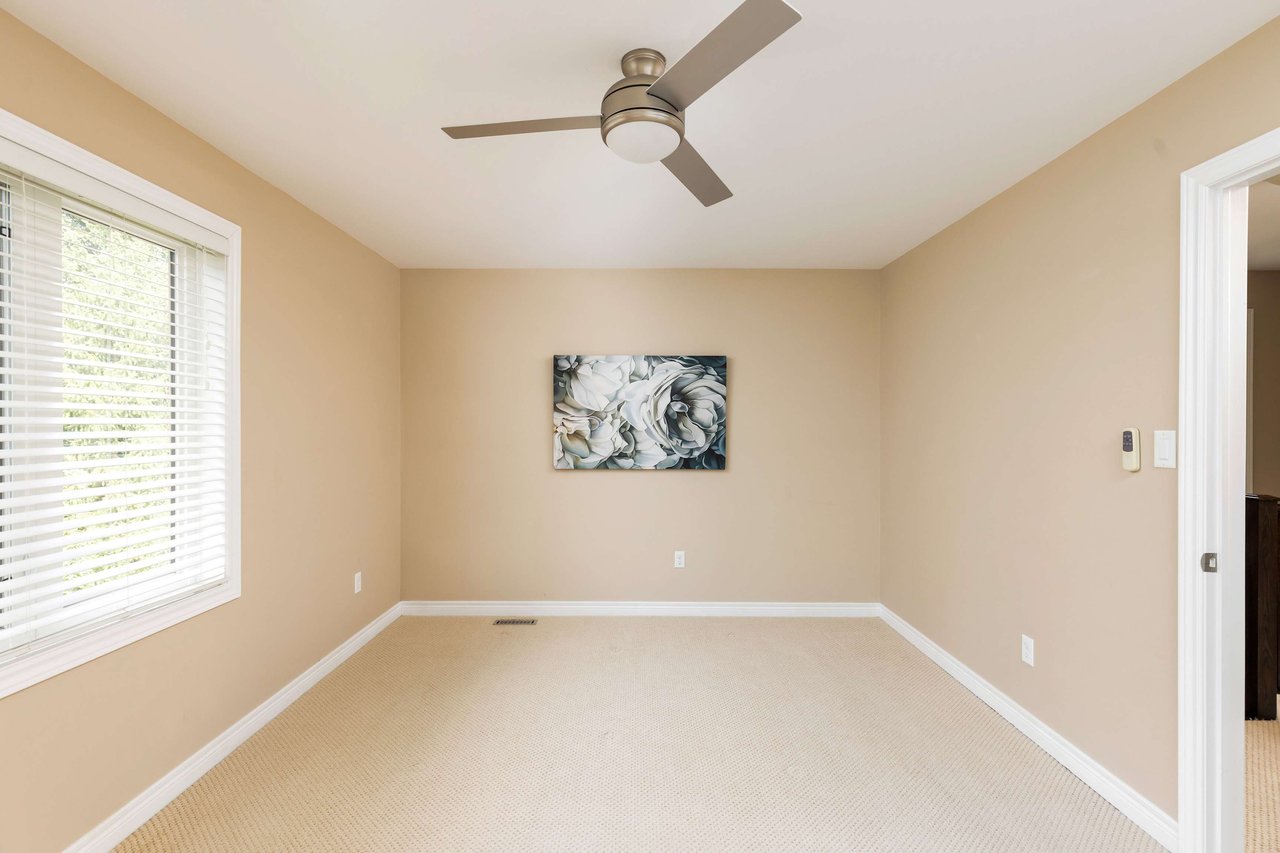 14-4165 Upper Middle Road Unit: 14