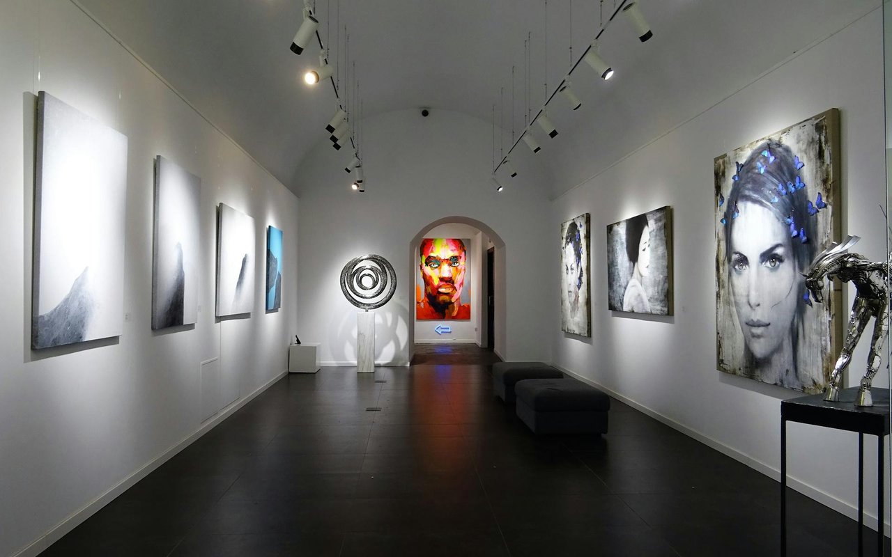 The Beacham Art Series Draws Thousands on Opening Weekend