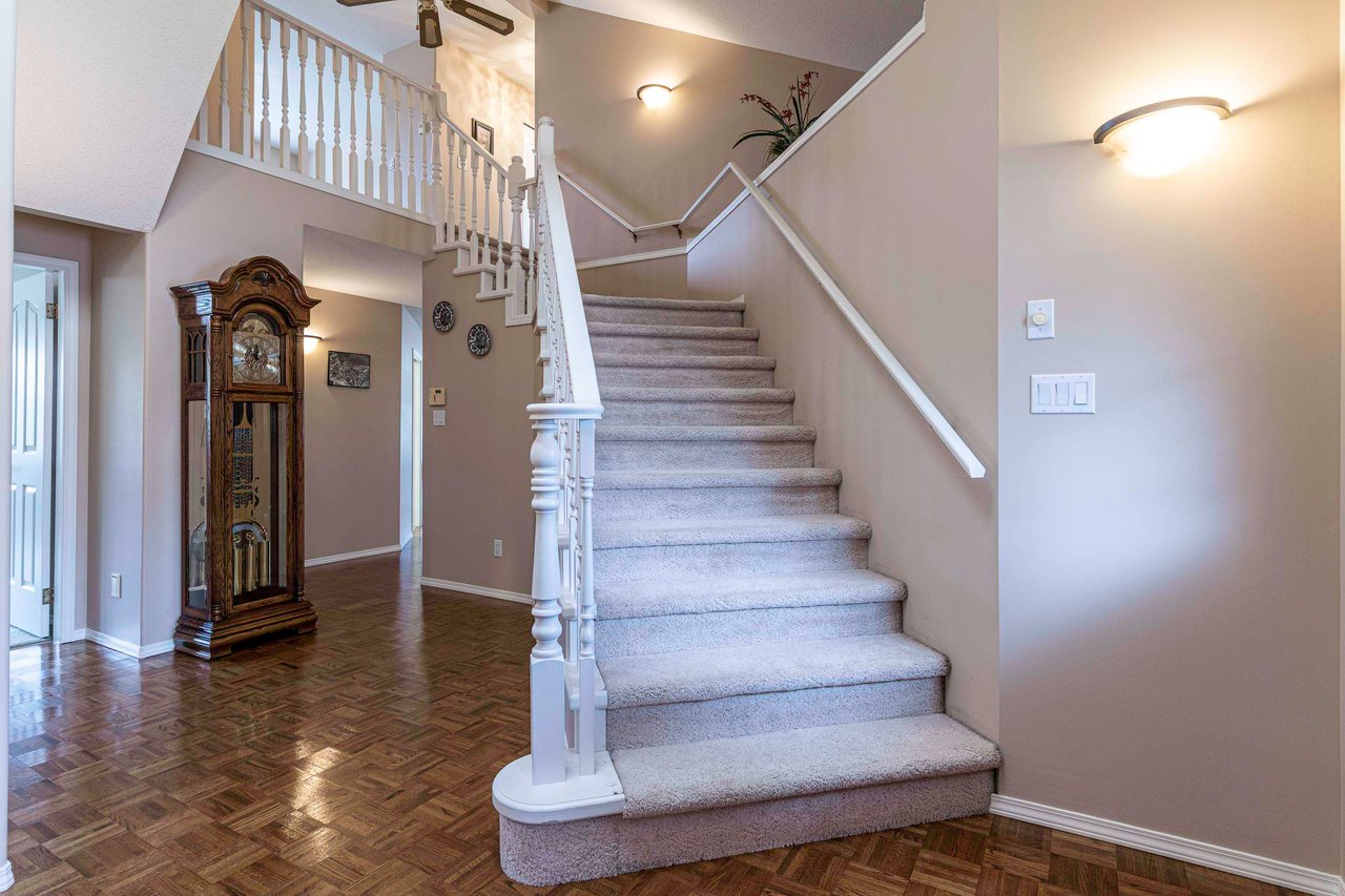 108-2513 W Bourquin Cres