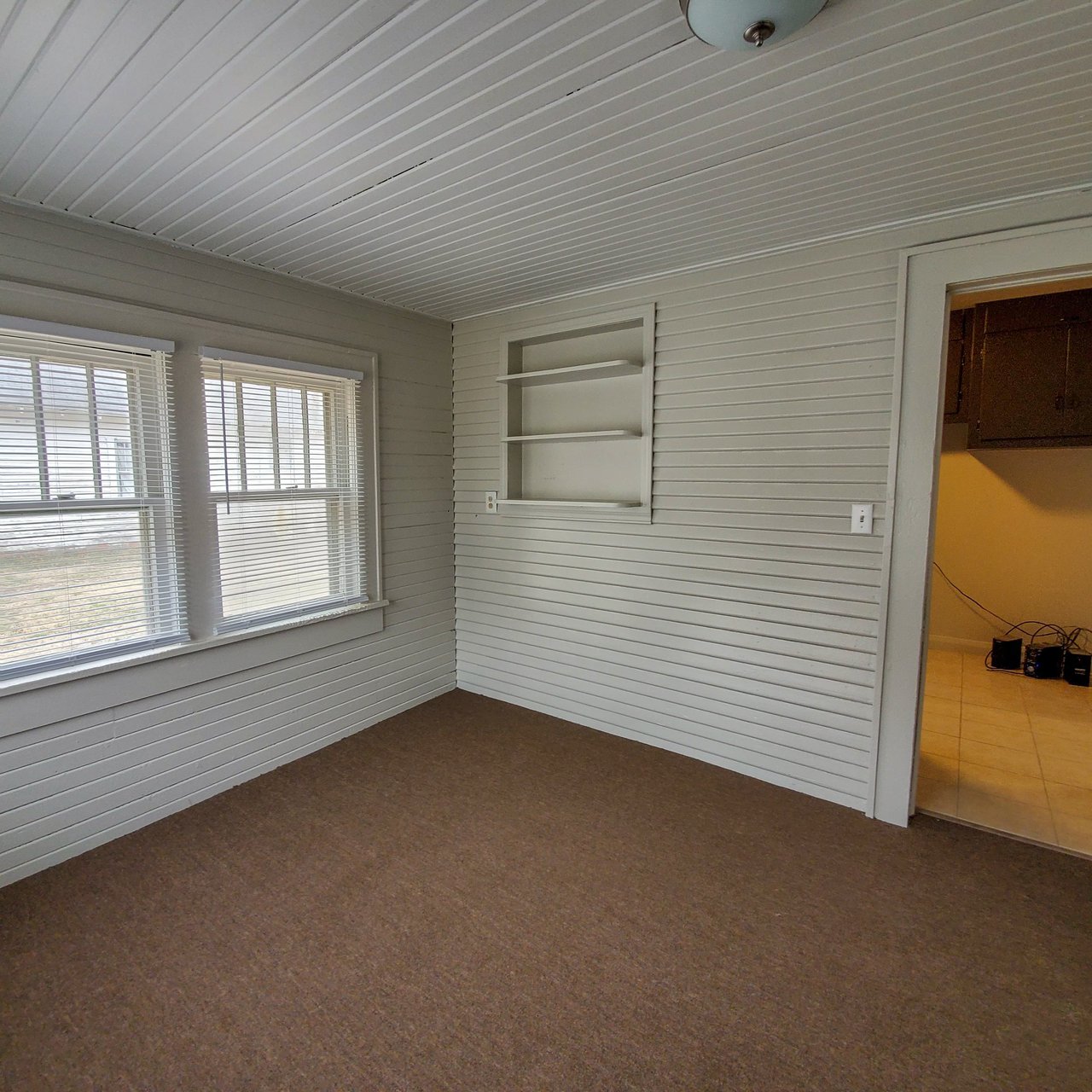 632 W Dewey 