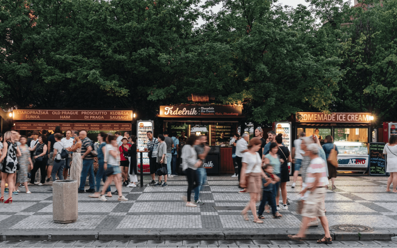 The Can't Miss Yearly Community Events in Burbank: Arts, Music, and Entertainment