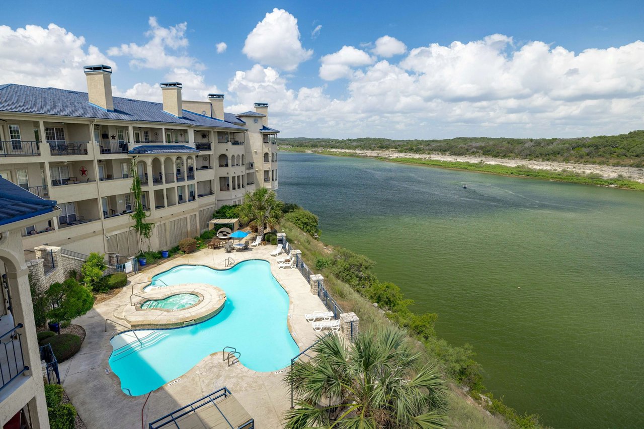 Furnished 3rd Floor End Unit Condo with 180° Lake View at the Island On Lake Travis!