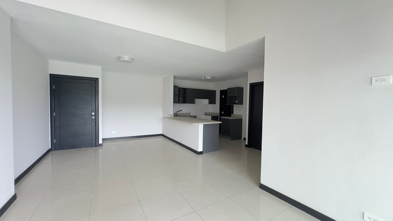 Bright City View Condo, Curridabat, San Jose